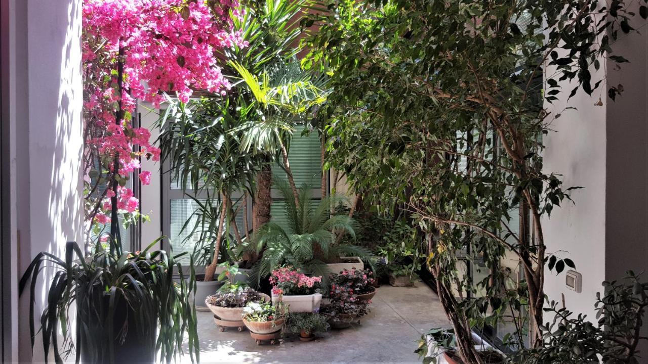 Apartament Casa Virgilio In Monti Rzym Zewnętrze zdjęcie